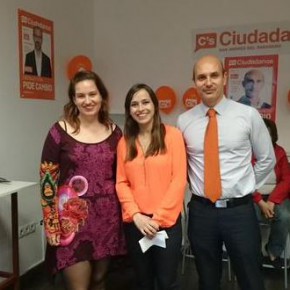 Ciudadanos León inauguró ayer su sede electoral en San Andrés del Rabanedo Ciudadanos León inauguró ayer su sede electoral en San Andrés del Rabanedo