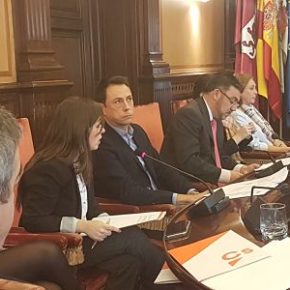 Gemma Villarroel pide al alcalde en el Pleno que “no eluda sus responsabilidades” y presente los presupuestos para 2019