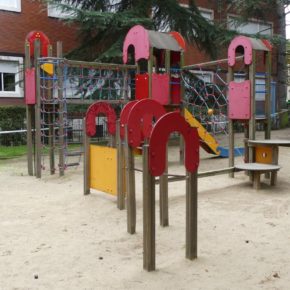 Ciudadanos solicita al Ayuntamiento que sustituya la arena por caucho en los parques infantiles