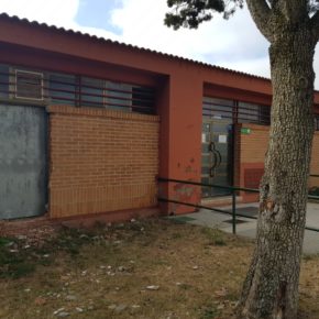 Cs denuncia la paralización de las obras de reparación de los vestuarios de las instalaciones deportivas de La Palomera