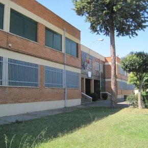 Ciudadanos denuncia carencias en el mantenimiento del colegio Lope de Vega