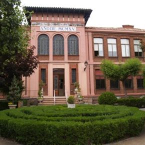 El centro de día de la residencia de mayores de León se mantiene sin usuarios un año después de su apertura